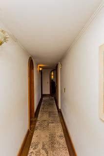 Image 37 - 226799