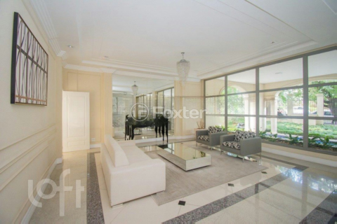 Image 35 - 226900