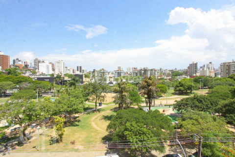 Image 10 - 226949