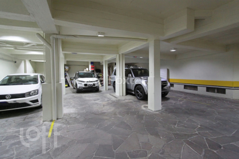 Image 32 - 226949