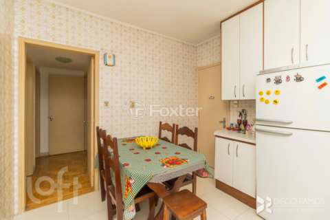 Image 21 - 227006