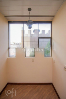 Image 11 - 227786