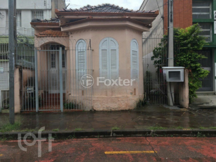 Image 25 - 227998