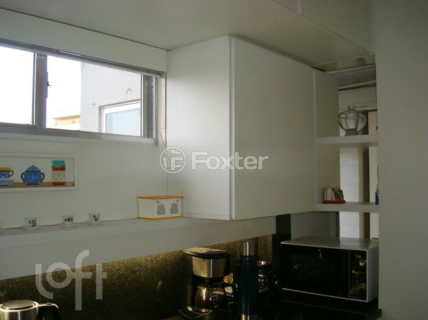 Image 4 - 228113