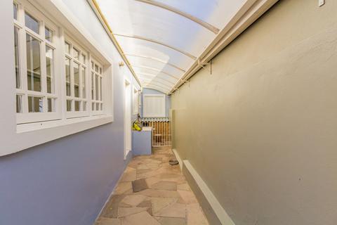 Image 32 - 228458