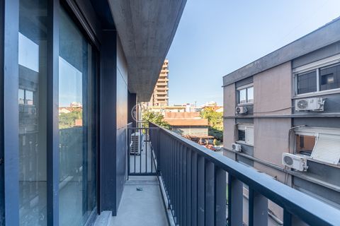 Image 3 - 228614