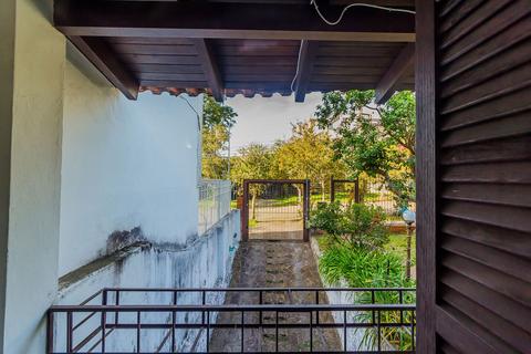 Image 18 - 228654
