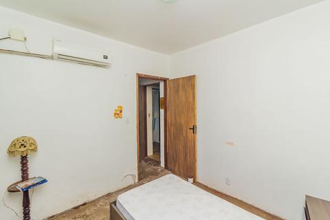 Image 33 - 228654