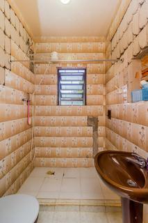 Image 39 - 228654