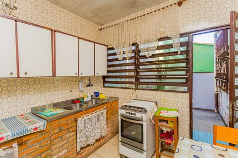 Image 34 - 228866