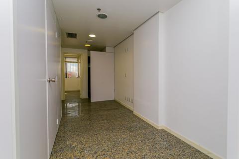 Image 2 - 228871