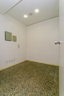Image 3 - 228871