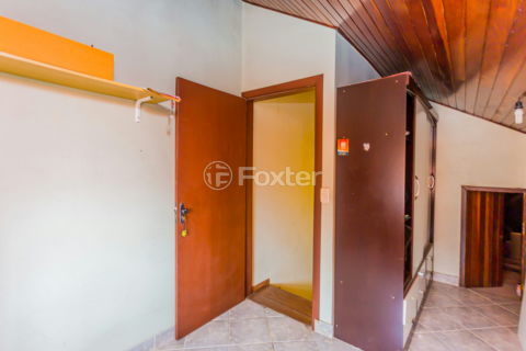 Image 33 - 228984