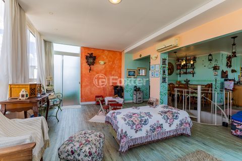 Image 52 - 228986