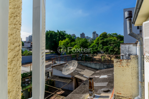 Image 25 - 228997