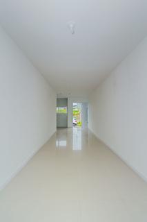 Image 3 - 229115