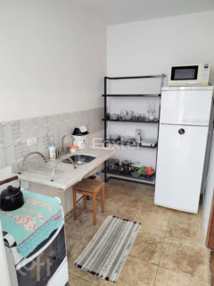 Image 19 - 229341