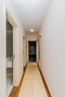 Image 32 - 229668