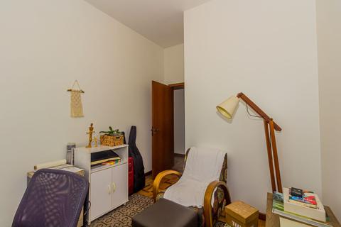Image 19 - 229783