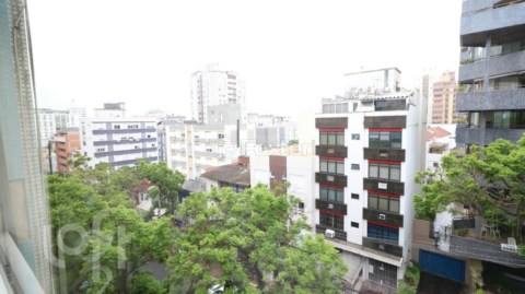 Image 19 - 230261