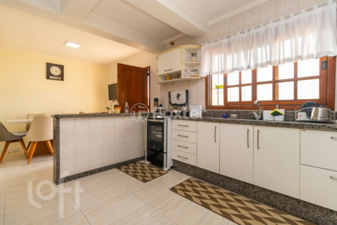 Image 32 - 232051