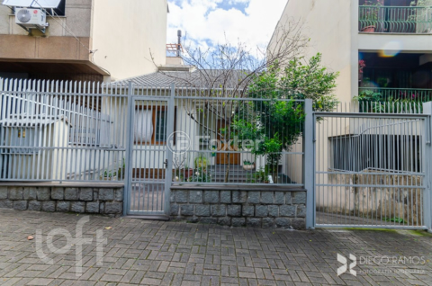 Image 71 - 232137