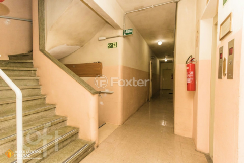 Image 7 - 232851
