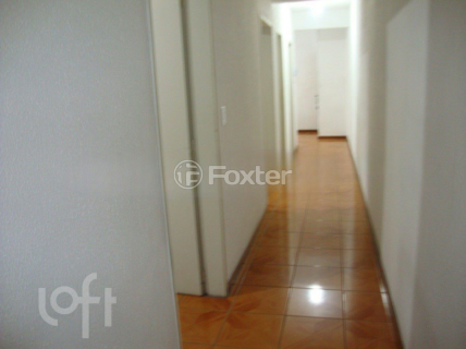 Image 4 - 233072