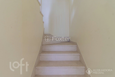 Image 35 - 233079
