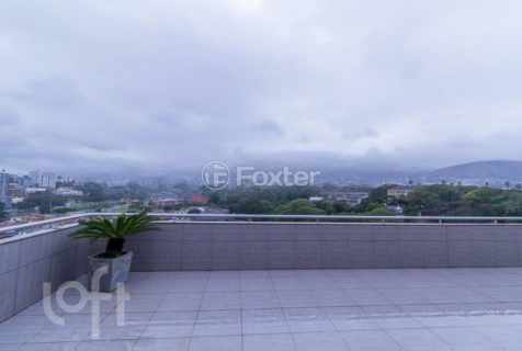 Image 44 - 233335