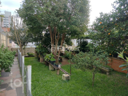 Image 21 - 233951