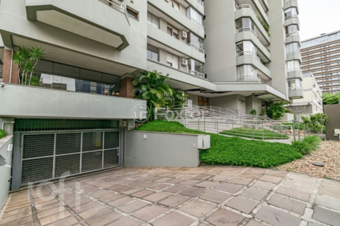 Image 70 - 235115
