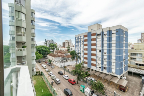 Image 35 - 235115