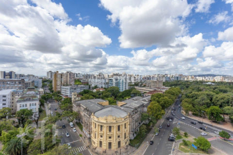 Image 31 - 235140