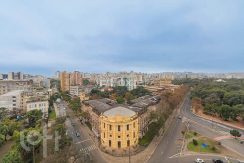 Image 26 - 235140