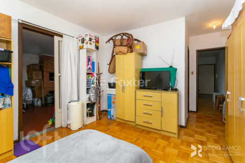 Image 7 - 236046