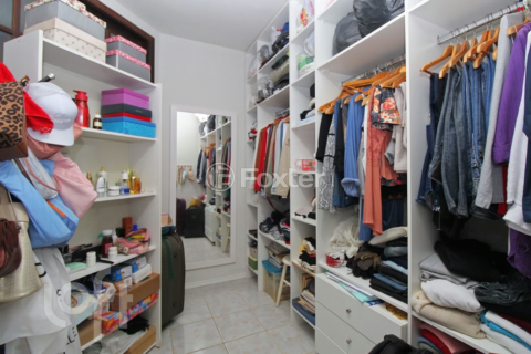 Image 17 - 236308