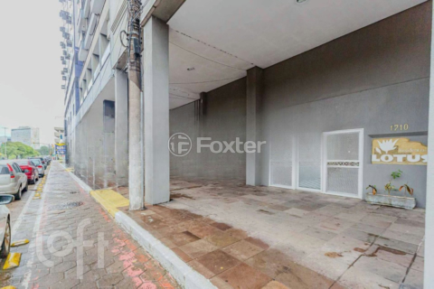 Image 38 - 236472