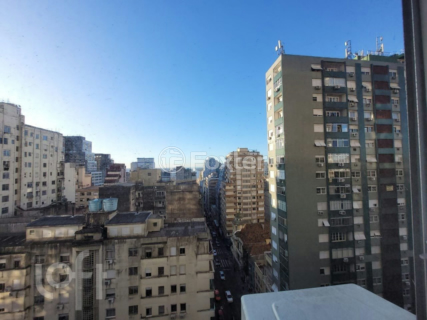 Image 11 - 236652