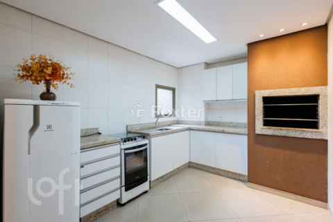 Image 21 - 236660