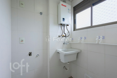 Image 8 - 236660