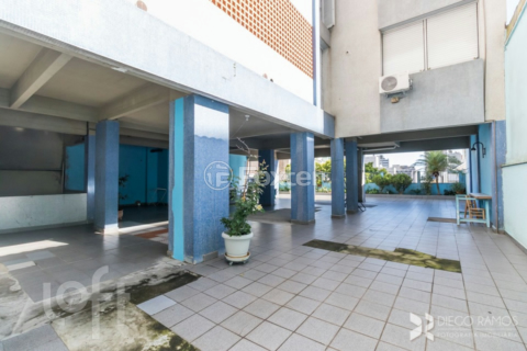 Image 17 - 236874
