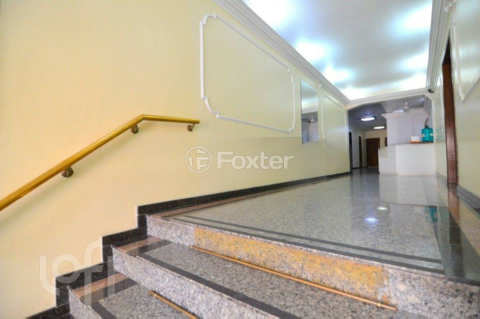 Image 5 - 236944