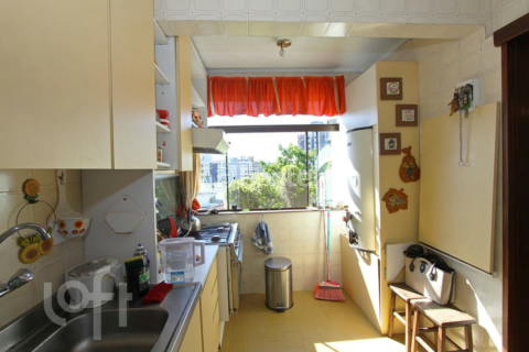 Image 7 - 236995
