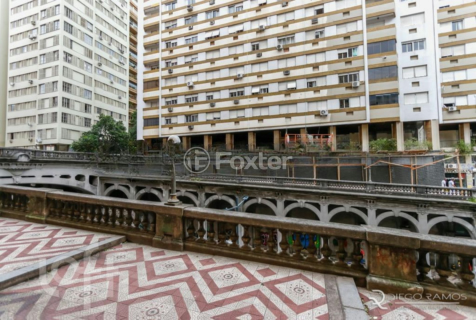 Image 49 - 237231