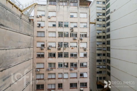 Image 6 - 237322