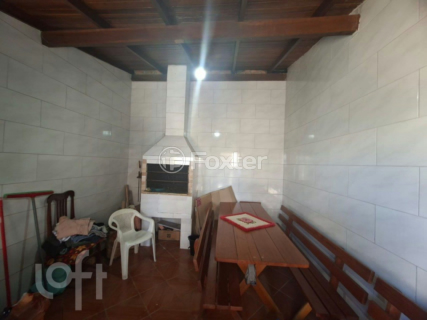 Image 27 - 237400