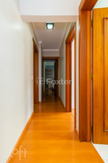 Image 8 - 237406