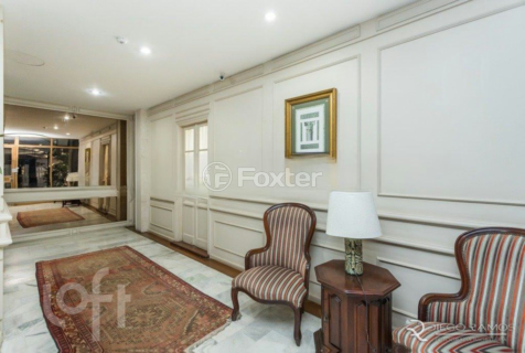 Image 30 - 237592