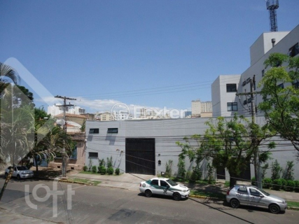 Image 12 - 237746